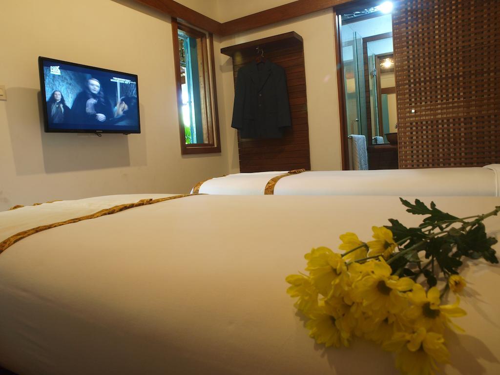 Flores Gallery Hotel Bandung Rom bilde