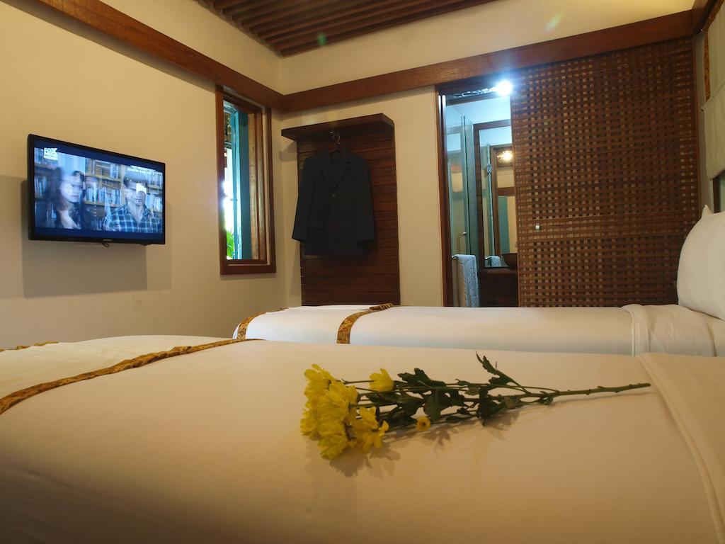 Flores Gallery Hotel Bandung Rom bilde